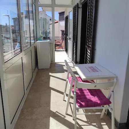 Intrade Trsine Pet Friendly Apartment *